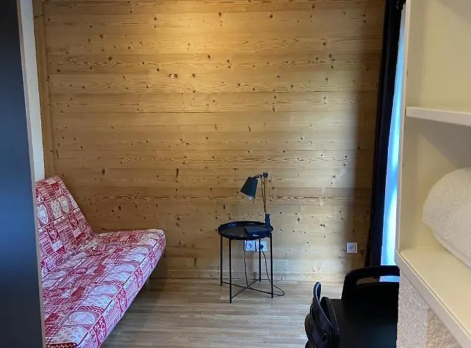 Centre Station * Les Deux Alpes